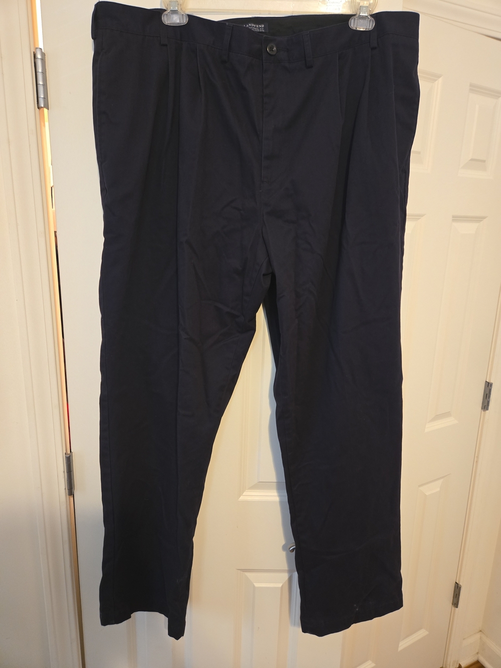 Lands' End Men's Navy Pleated Dress Trousers Size 46
